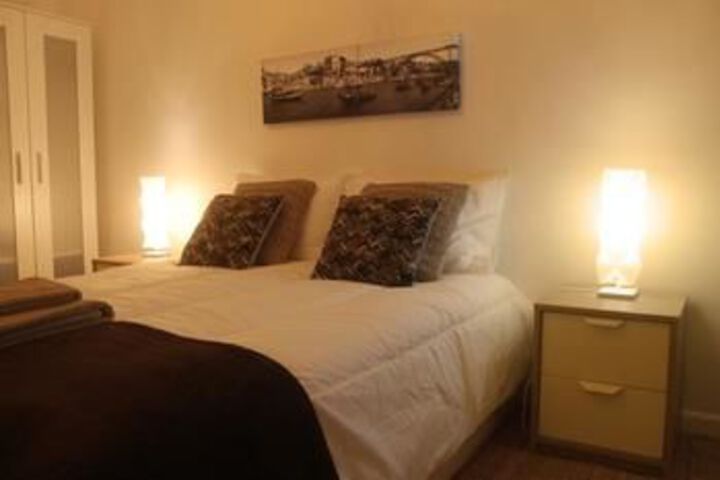 Room 15 of 37