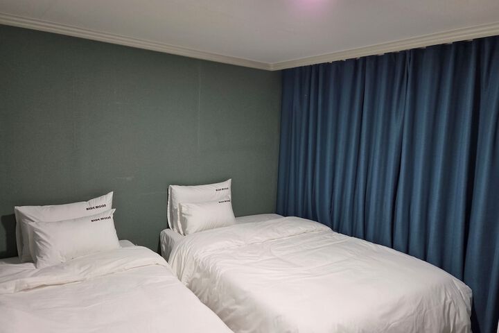 Room 22 of 58