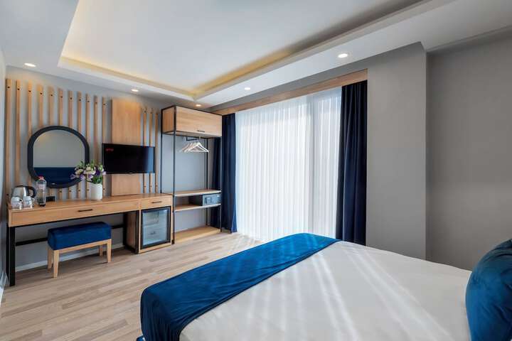 Room 21 of 54