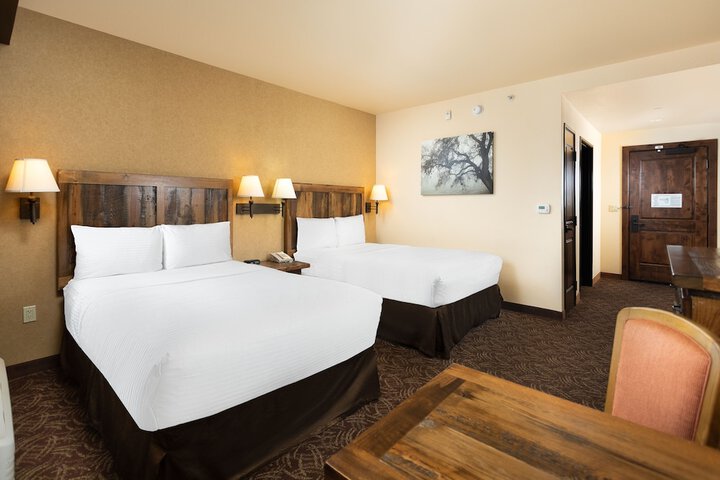Standard Double Room (6 of 8)