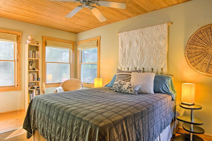 Room 2 of 30