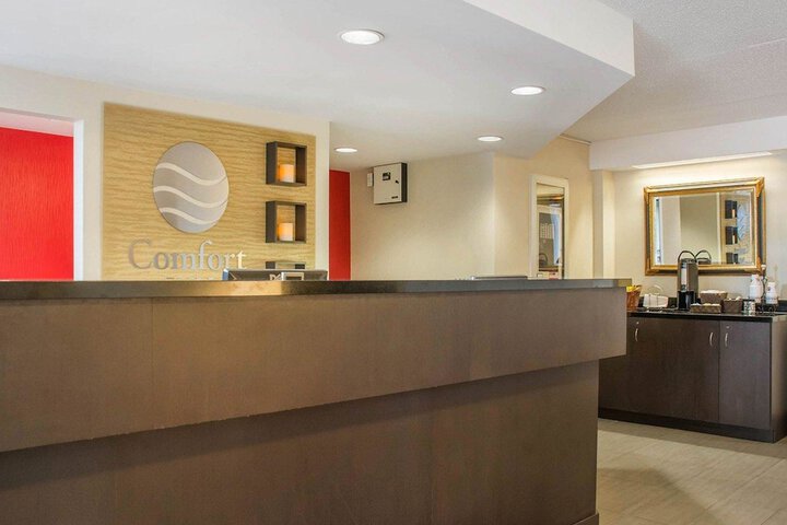 Hotel Interior 4 of 69