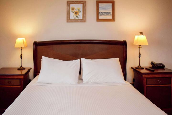 Room 20 of 38