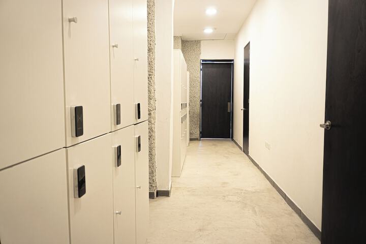Room 41 of 54