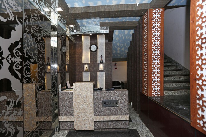 Hotel Interior 5 of 32