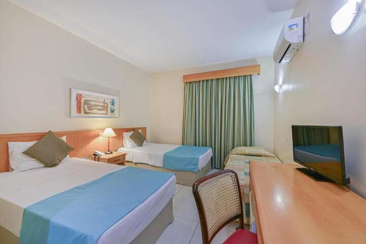 Room 7 of 34