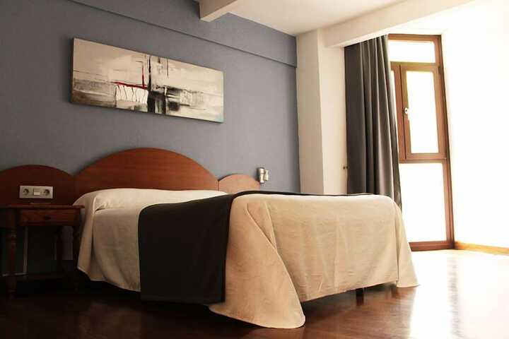 Room 5 of 14