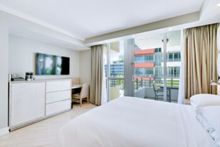 Room 279 of 318