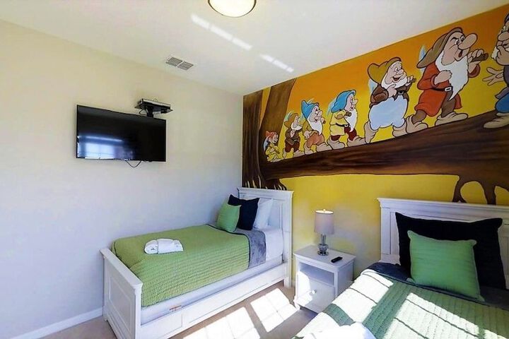 Aco Premium Nine Bedrooms With Pool in Kissimmee, FL