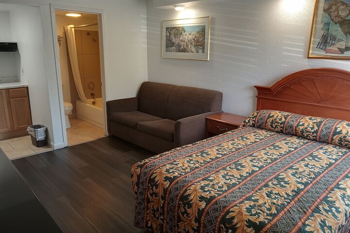 Room 7 of 41