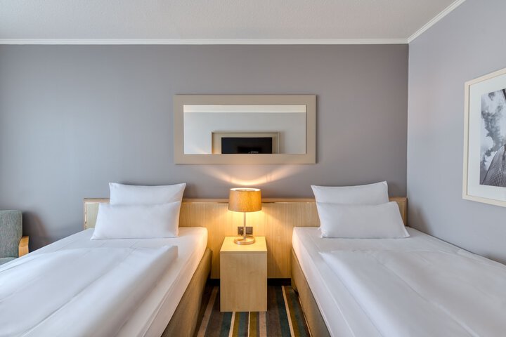 Room 20 of 101