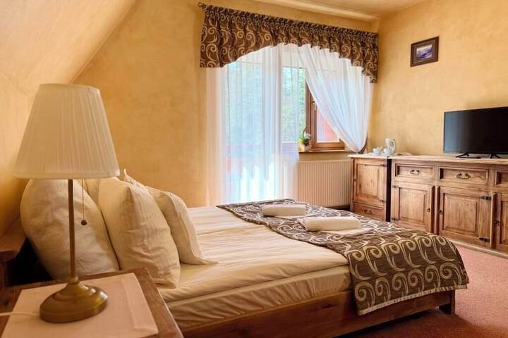 Room 20 of 83