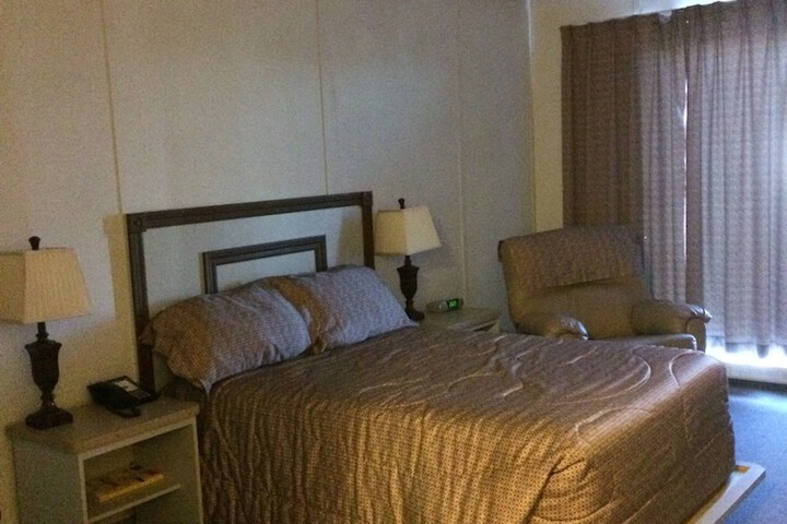 Room 9 of 21