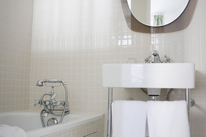 Clean Restrooms