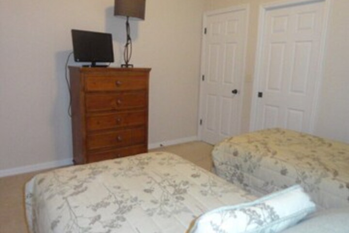 Room 84 of 142
