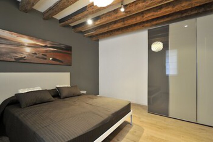 Room 41 of 46