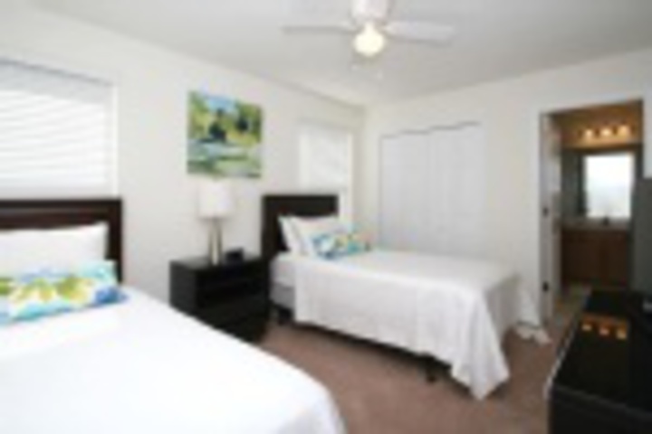 Room 17 of 299