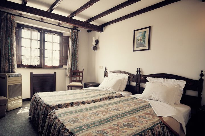 Room 6 of 49