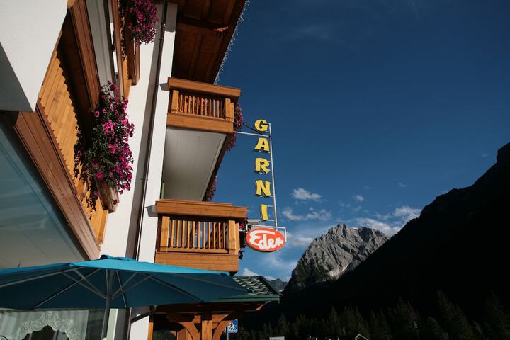 Hotel 19 of 33