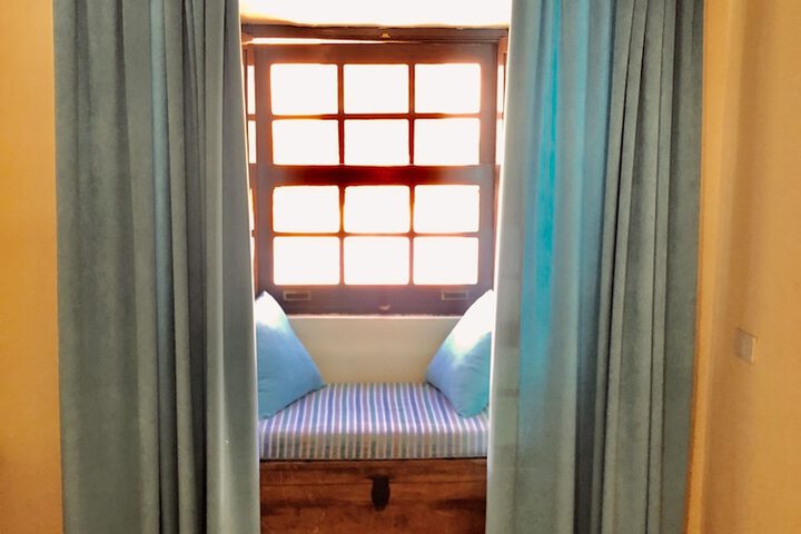 Room 42 of 91