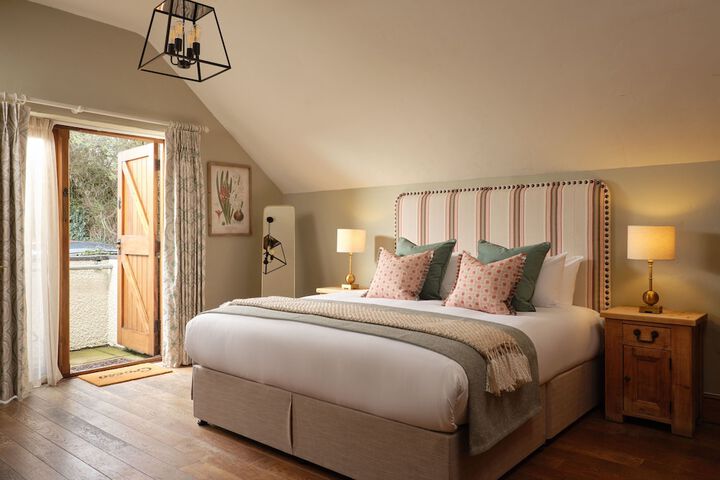Room 2 of 26