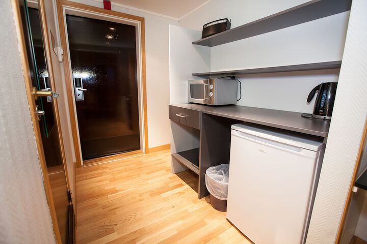 Room 7 of 31