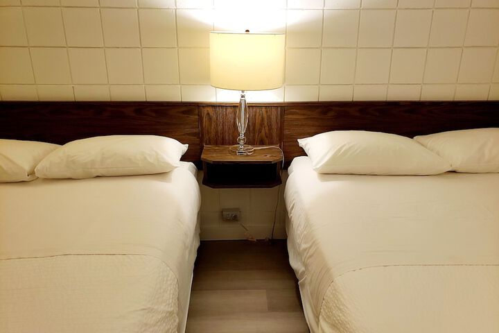 Room 12 of 81