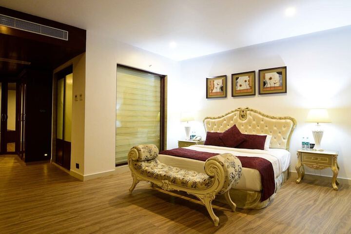 Room 20 of 81