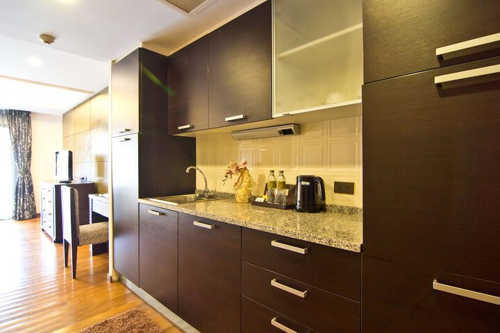 Private kitchenette