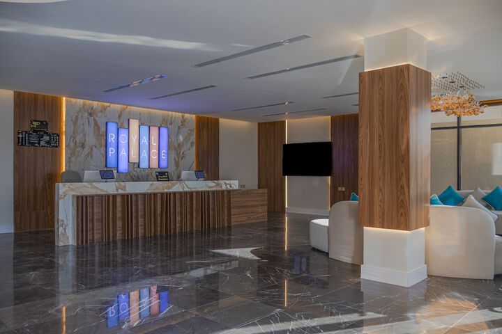Hotel Interior 7 of 37