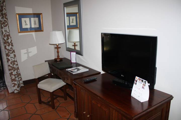 Room 12 of 60