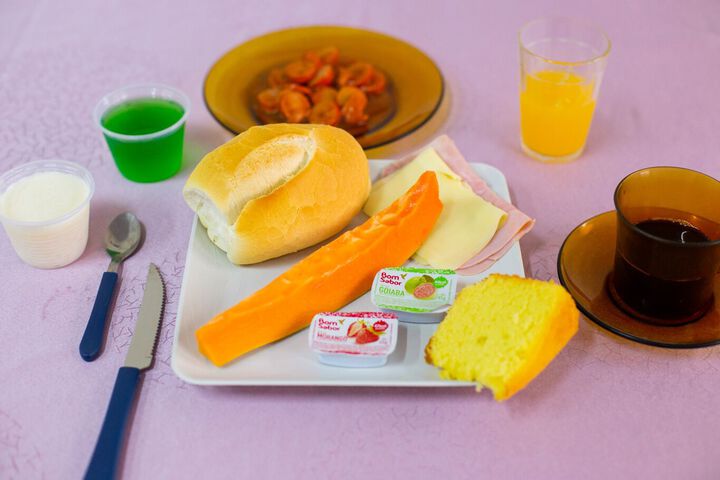 Breakfast/Coffee Service 18 of 123