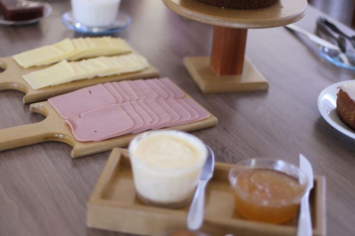 Breakfast/Coffee Service 54 of 108
