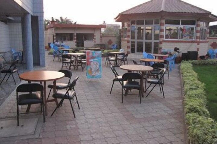 Terrace/Patio 28 of 31