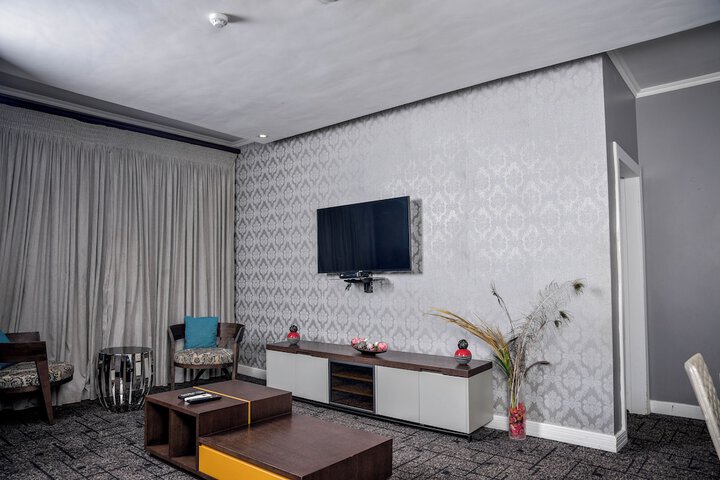 Room 14 of 29