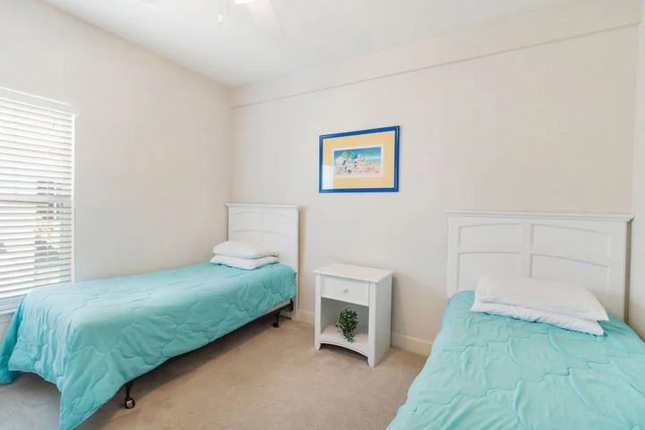 Room 3 of 21