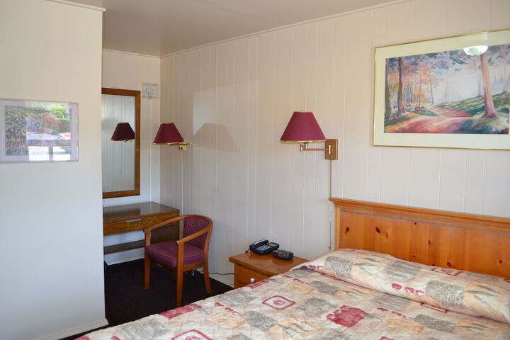 Room 2 of 15