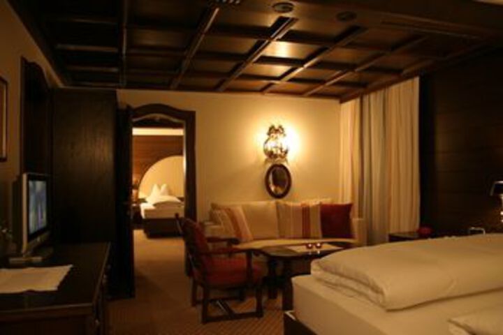 Room 22 of 43