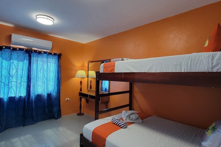 Room 22 of 124
