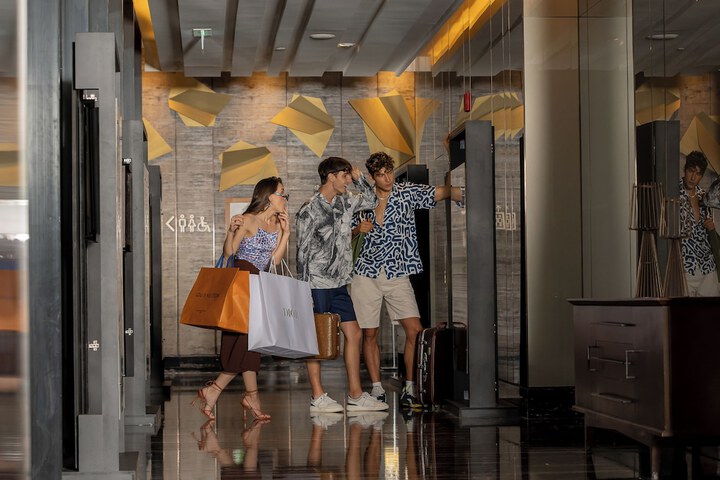 Lobby Photos