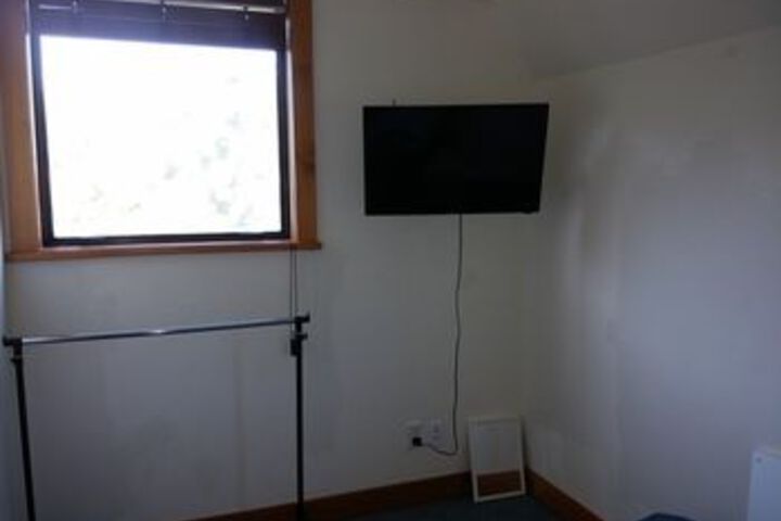 Room 31 of 66