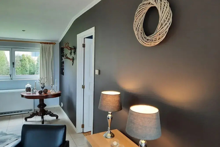 Room 3 of 20