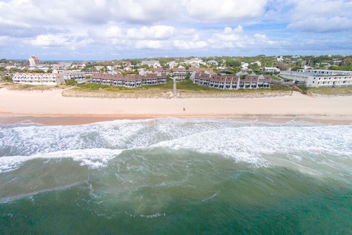 Beach 933 of 984