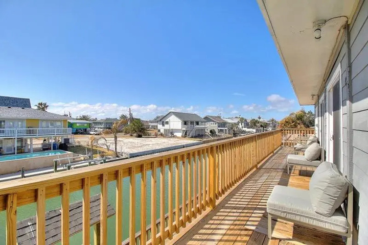 Terrace/Patio 7 of 16