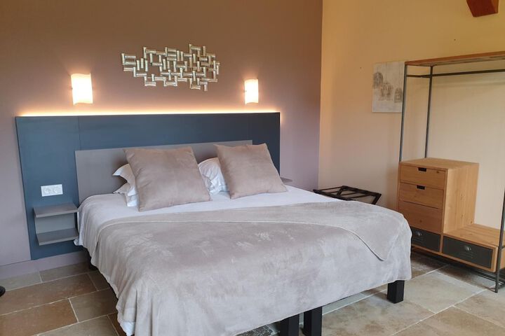 Room 15 of 58