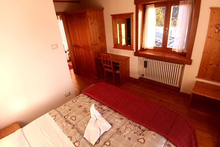 Room 15 of 67