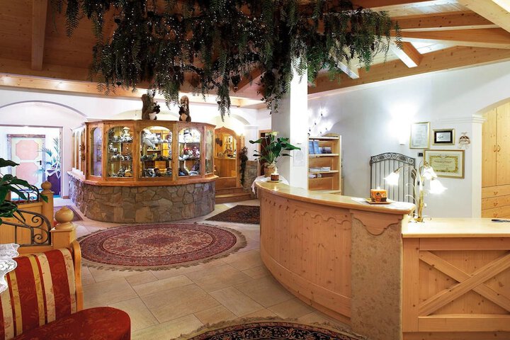 Hotel Interior 2 of 53