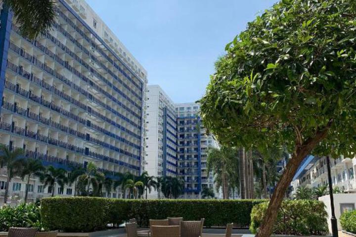 Wind and Sea at Sea Residences