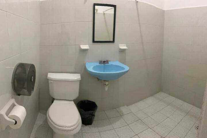 Room 12 of 17