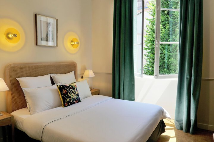 Room 20 of 44